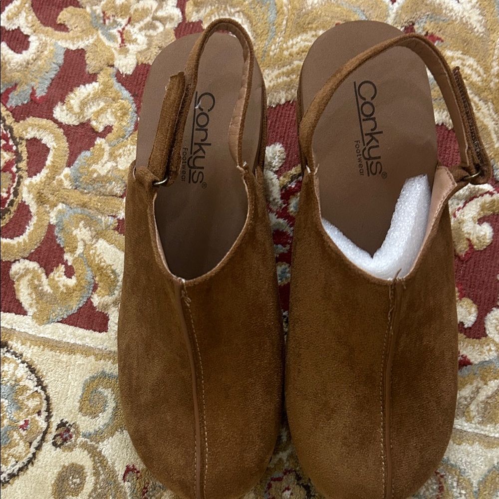 Corkys Tan Wedge Make Em Blush Clogs - Picture 2 of 4